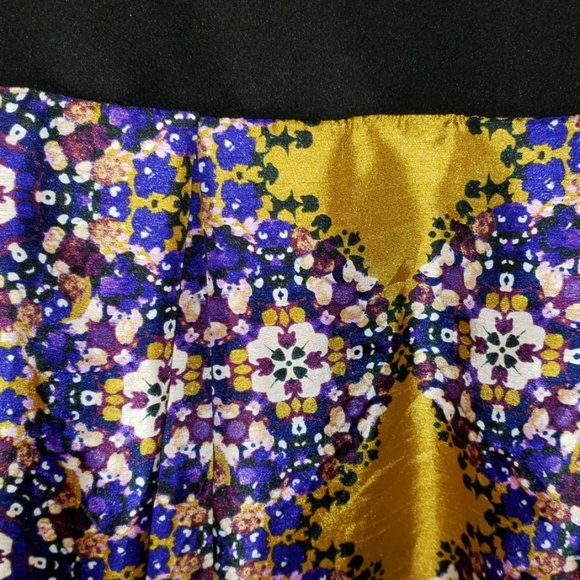 Formal Dress - Picture 4 of 5